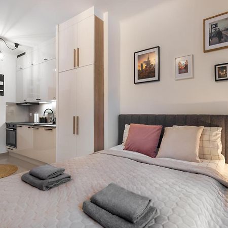 Golden Apartments Warsaw-Cozy Studio-Old Town&Orla Eksteriør billede